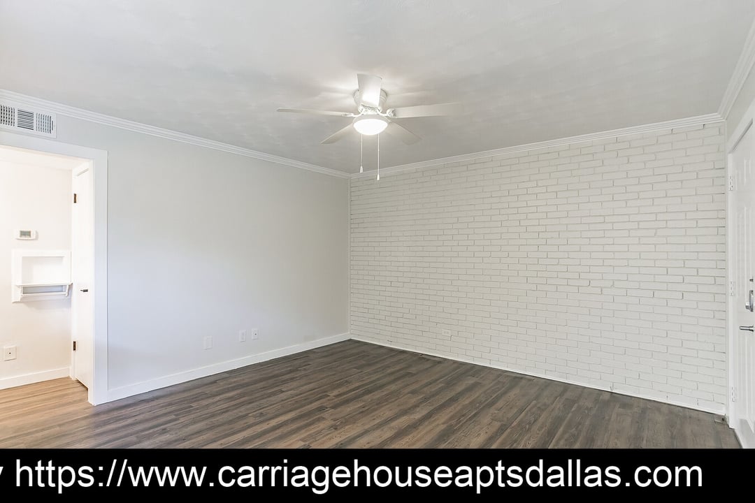 Carriage House - 20